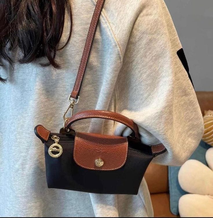 Camille Compact Pouch
