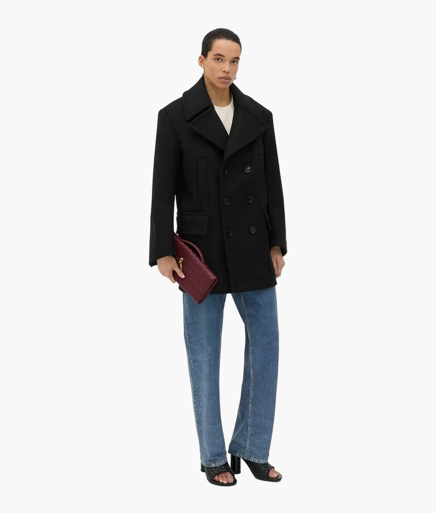 Andia clutch
