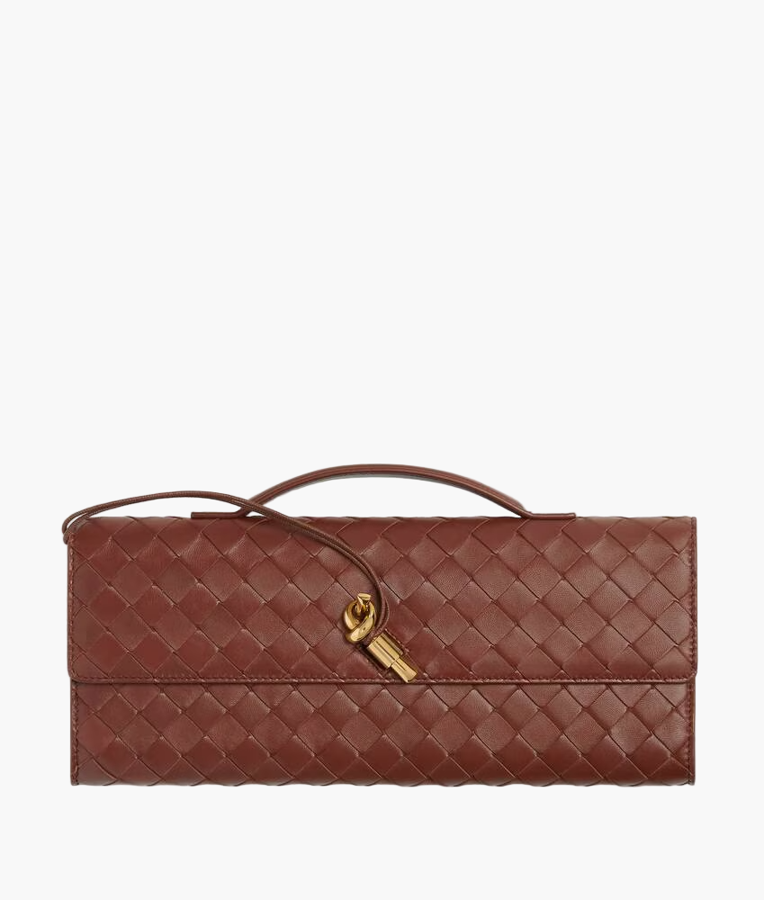 Andia clutch