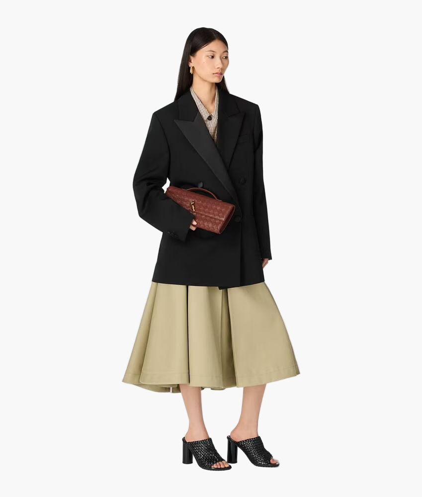 Andia clutch