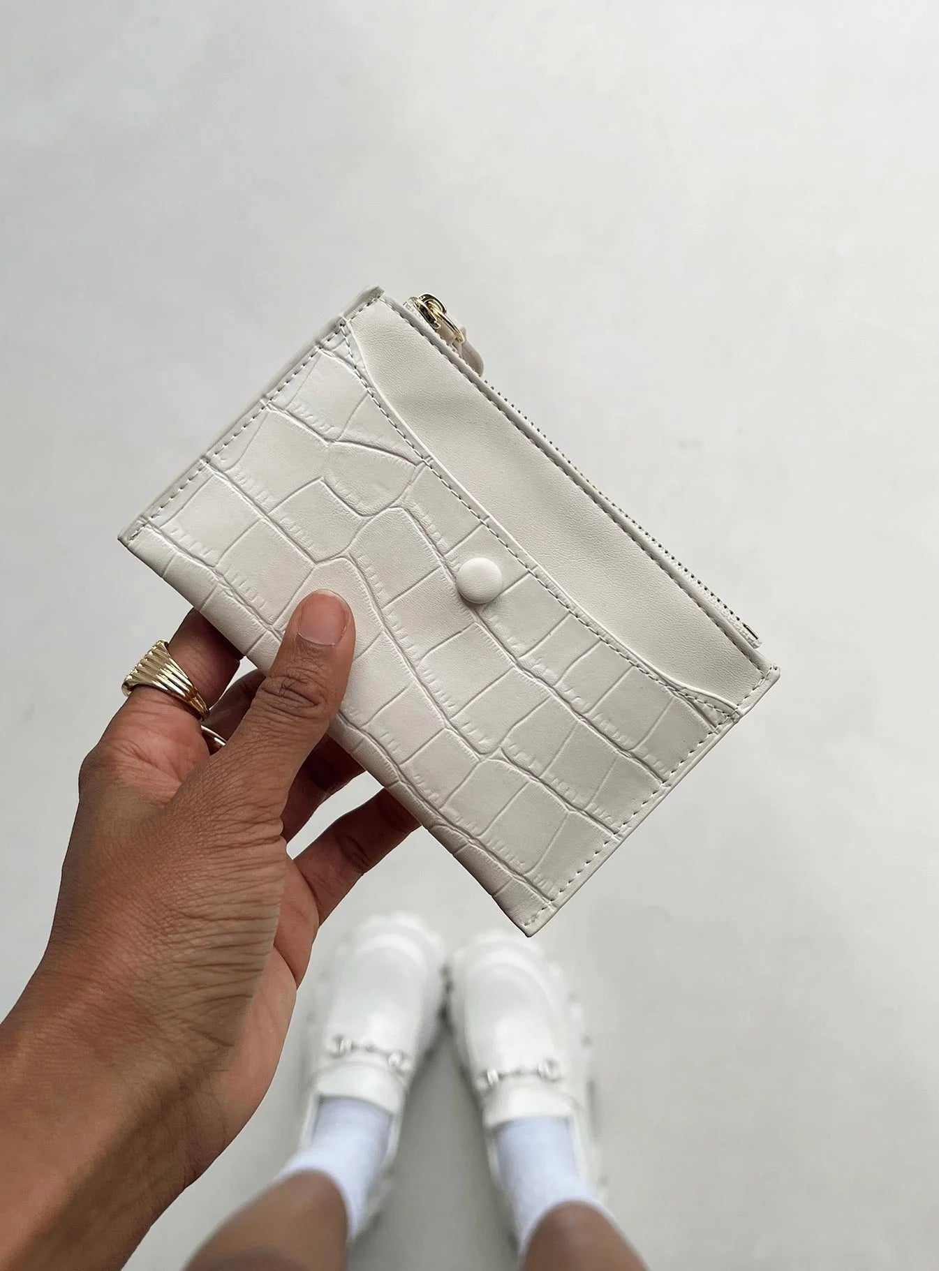 Arina Card Holder