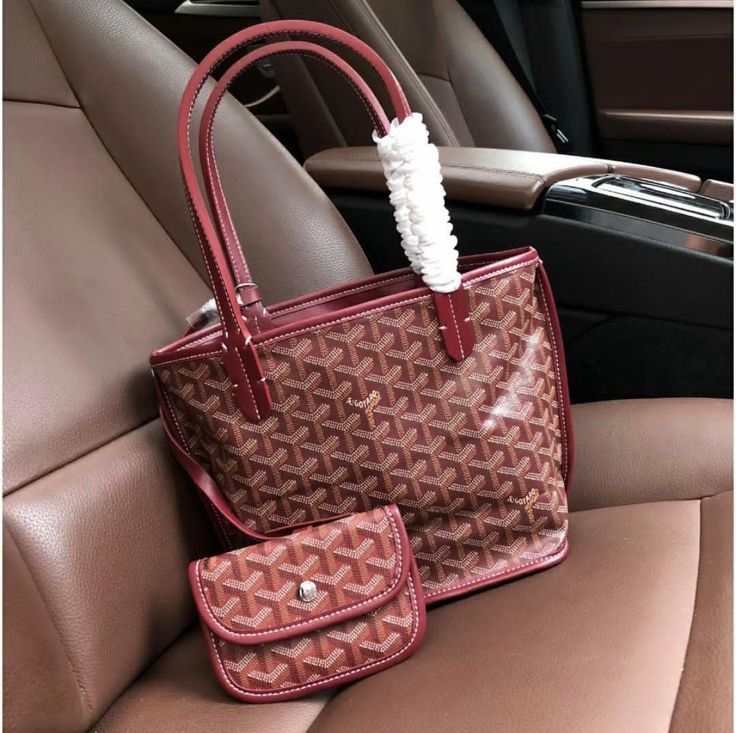Élodie Mini Tote with geometric pattern, sturdy double handles, and matching detachable pouch in burgundy tones